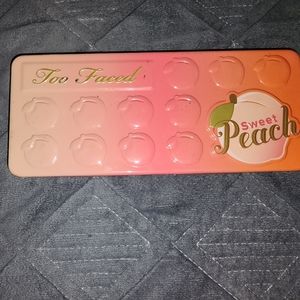 Too Faced sweet peach palette